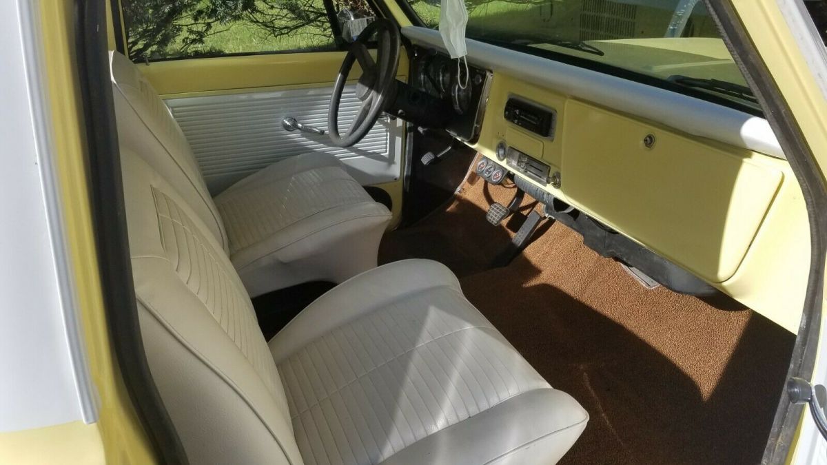 1970 Yellow Chevrolet C-10