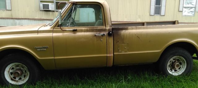 1970 Yellow Chevrolet C/K Pickup 1500