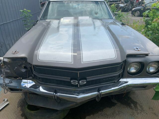 1970 Gray Chevrolet Chevelle Coupe