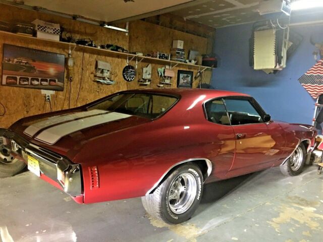 1970 Red Chevrolet Chevelle Coupe