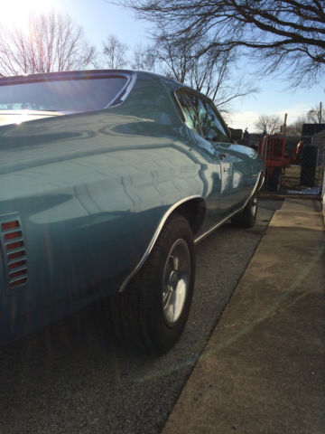 1970 Blue Chevrolet Chevelle Coupe