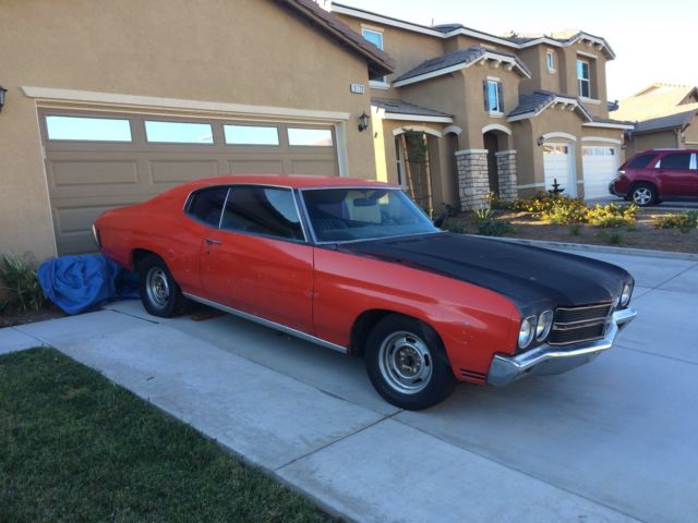 1970 Red Chevrolet Chevelle Coupe