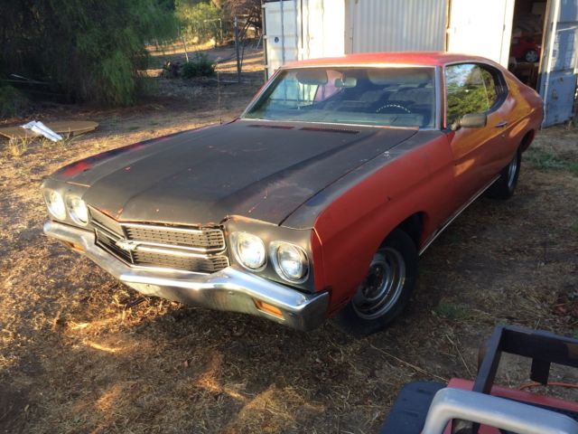 1970 Red Chevrolet Chevelle Coupe