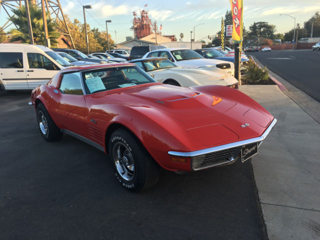 1970 Red Chevrolet Corvette Coupe