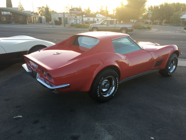 1970 Red Chevrolet Corvette Coupe