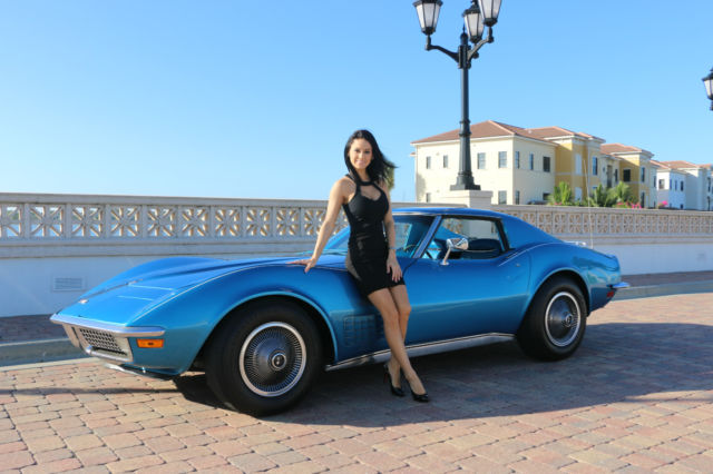 1970 Blue Chevrolet Corvette Coupe