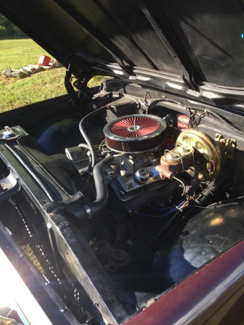 1970 Burgundy Chevrolet C-10