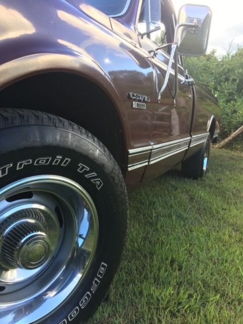 1970 Burgundy Chevrolet C-10