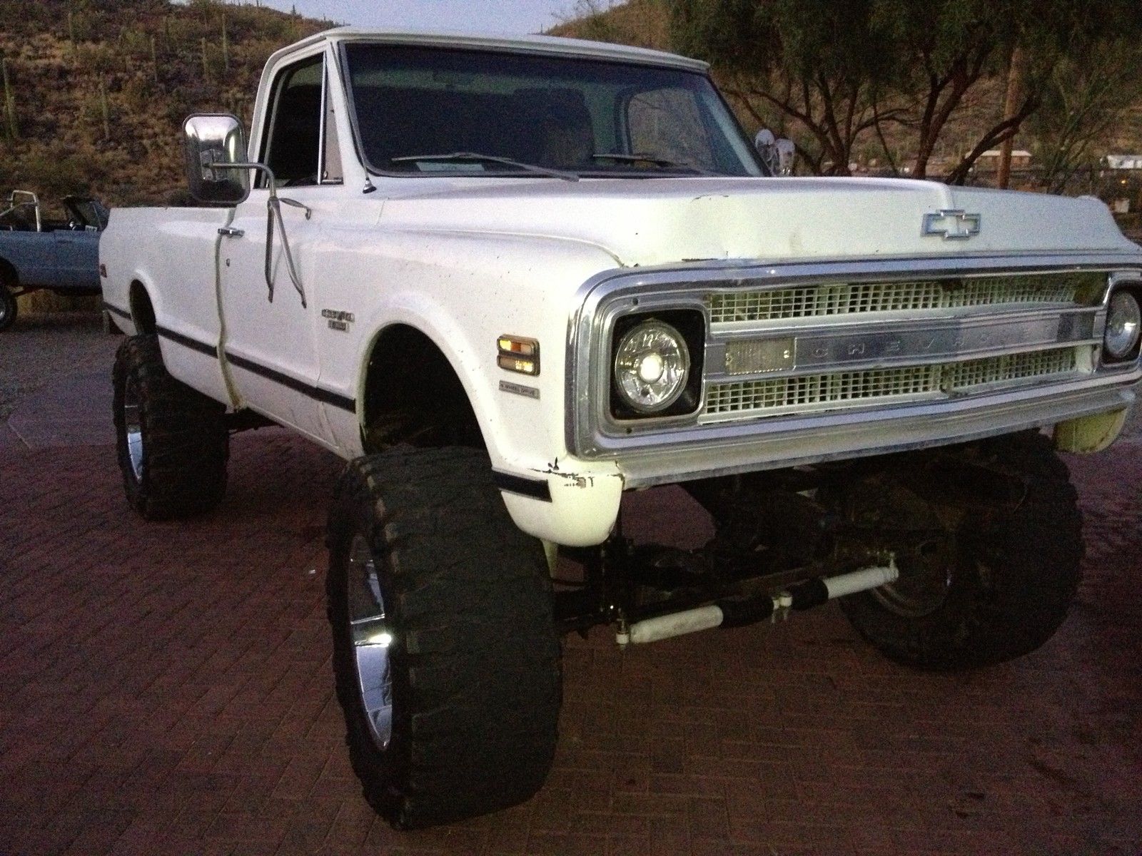 1970 Chevy CST K10 4x4 with 3/4 ton axels Rust Free Truck 69 70 71 72 ...