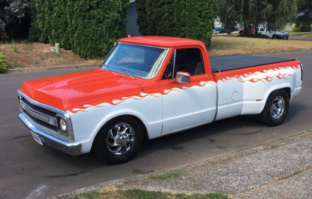 1970 White Chevrolet C-10 Standard Cab Pickup