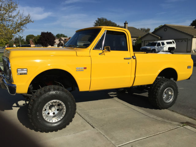 1970 Yellow Chevrolet C-10 Cab & Chassis