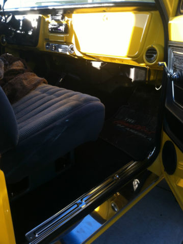 1970 Yellow Chevrolet C-10 Cab & Chassis
