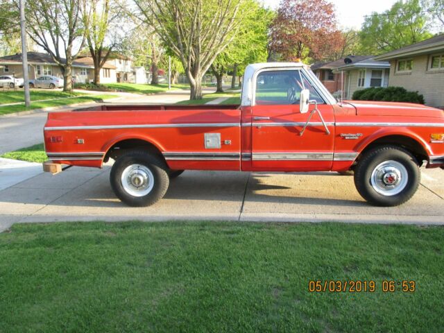 1970 Orange Chevrolet C/K Pickup 2500