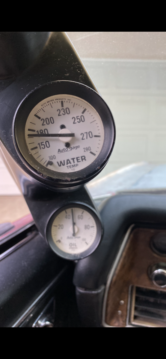 1970 Burgundy Chevrolet Monte Carlo Coupe