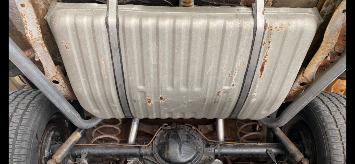 1970 Burgundy Chevrolet Monte Carlo Coupe