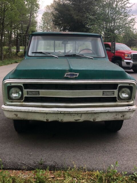 1970 Green Chevrolet C-10