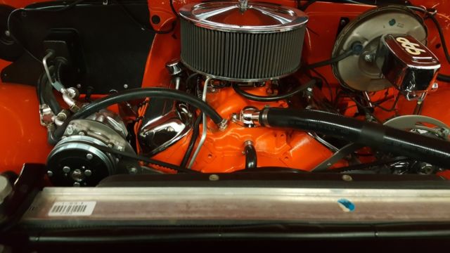 1970 Orange Chevrolet C-10