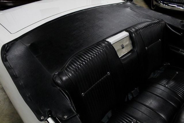 1970 White Chrysler 300 Series Convertible