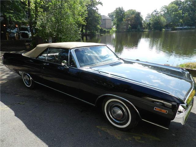 1970 Black Chrysler 300 Series --