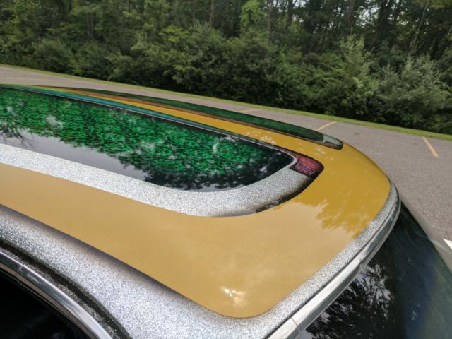 1970 White Chrysler Imperial