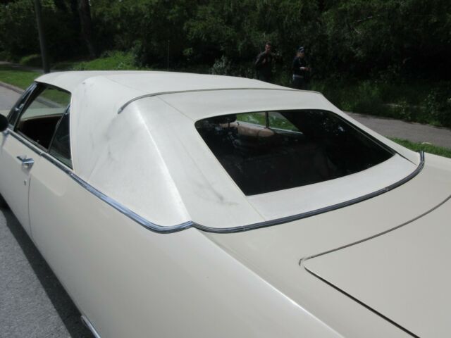 1970 Beige Chrysler 300 Series Convertible