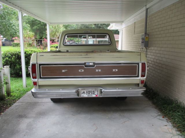 1970 Ford F-100 Standard Cab Pickup
