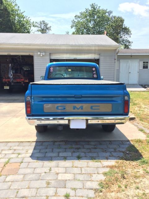 1970 Medium Blue Metallic GMC C-10 Crew Cab Pickup