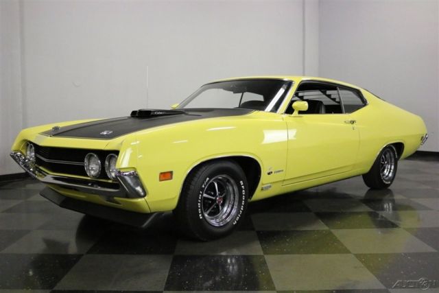 1970 Yellow Ford Torino