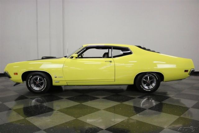 1970 Yellow Ford Torino