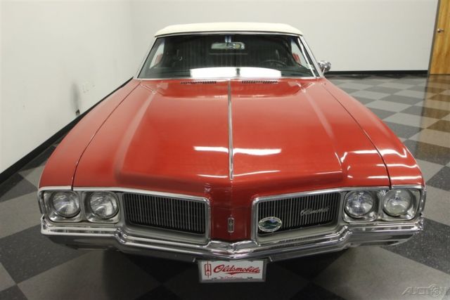 1970 Red Oldsmobile Cutlass