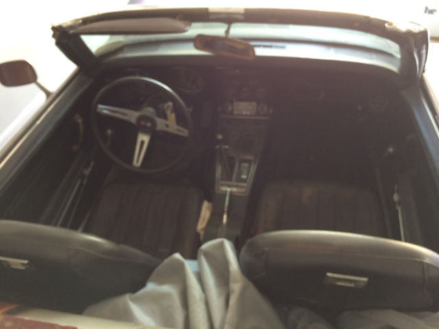 1970 marlboro maroon Chevrolet Corvette Convertible