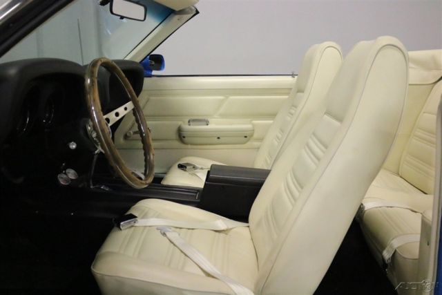 1970 Red Ford Mustang