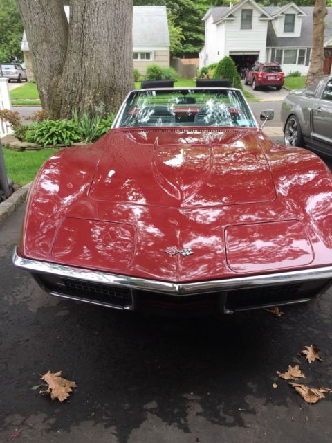 1970 Marlboro Maroon Chevrolet Corvette Convertible