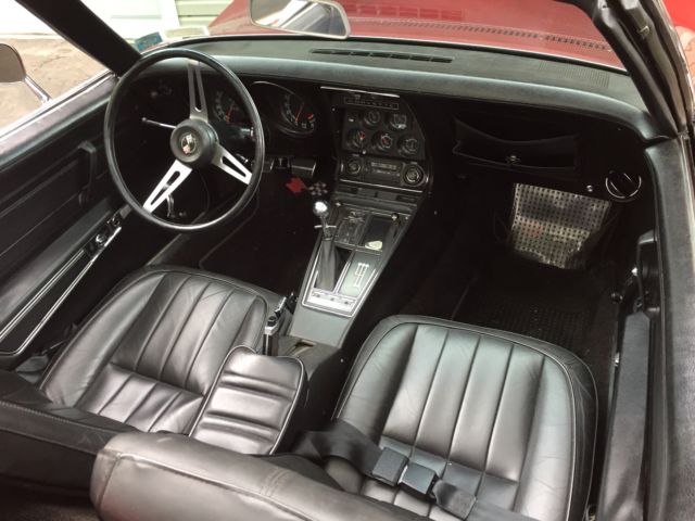 1970 Marlboro Maroon Chevrolet Corvette Convertible