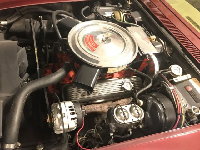1970 marlboro maroon Chevrolet Corvette coupe