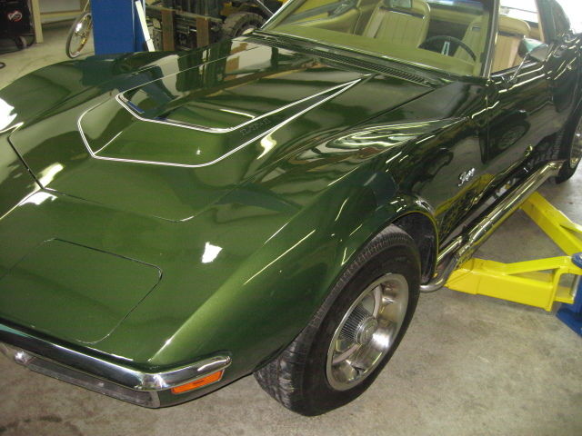 1970 Donneybrook Green Chevrolet Corvette "T" Top Coupe