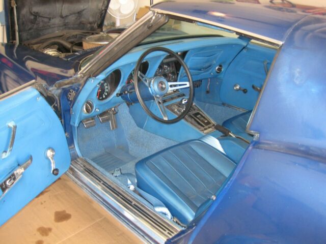 1970 Blue Chevrolet Corvette Coupe