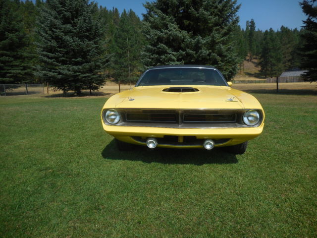 1970 yellow Plymouth Barracuda Coupe