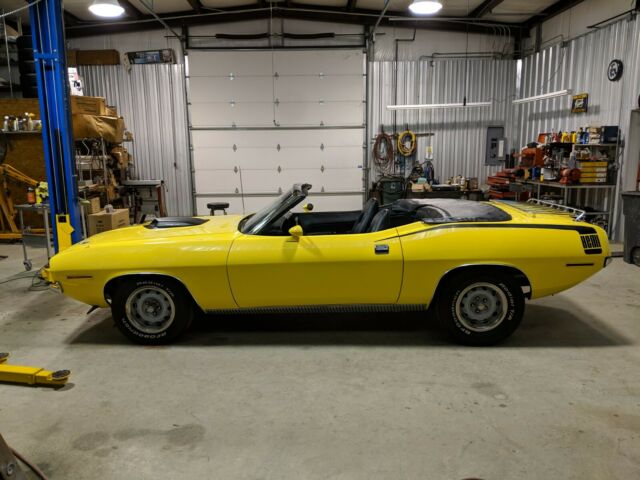 1970 Yellow Plymouth Barracuda Convertible