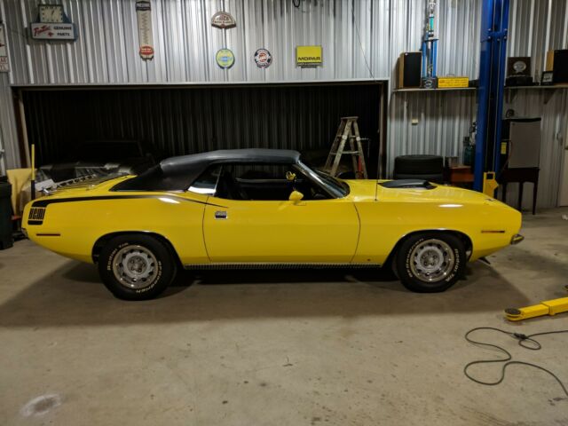 1970 Yellow Plymouth Barracuda Convertible