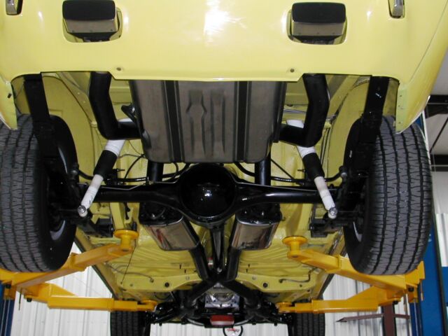 1970 Yellow Plymouth Barracuda Convertible