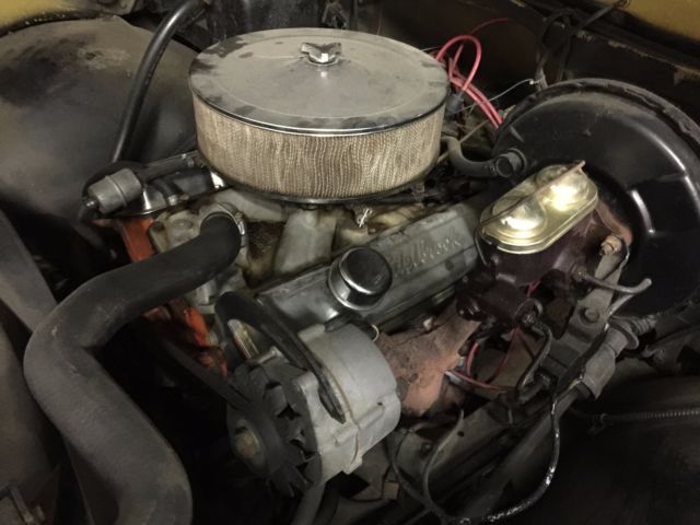 1970 Gold Chevrolet C-10 Truck