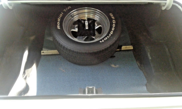 1970 White Chevrolet Nova Coupe