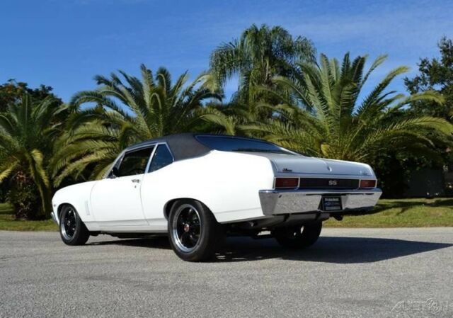 1970 Red Volkswagen Beetle - Classic