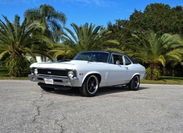 1970 Red Volkswagen Beetle - Classic