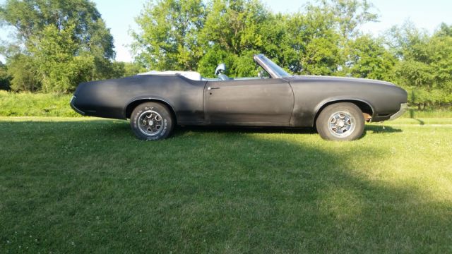1970 Blue Oldsmobile Cutlass Convertible