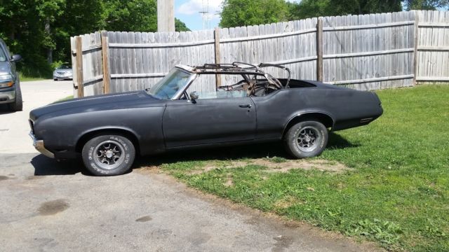 1970 Blue Oldsmobile Cutlass Convertible