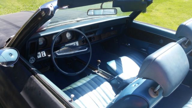 1970 Blue Oldsmobile Cutlass Convertible