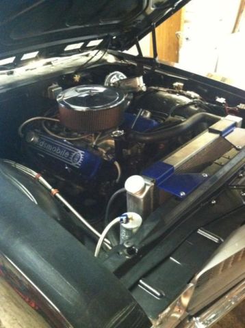 1970 Blue Oldsmobile Cutlass Fastback