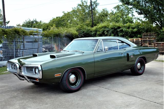 1970 Green Dodge Coronet Coupe